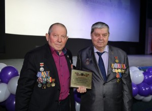 Знаком «Ветеран чернобыльского движения» наградили волгодонца Александра Фомина