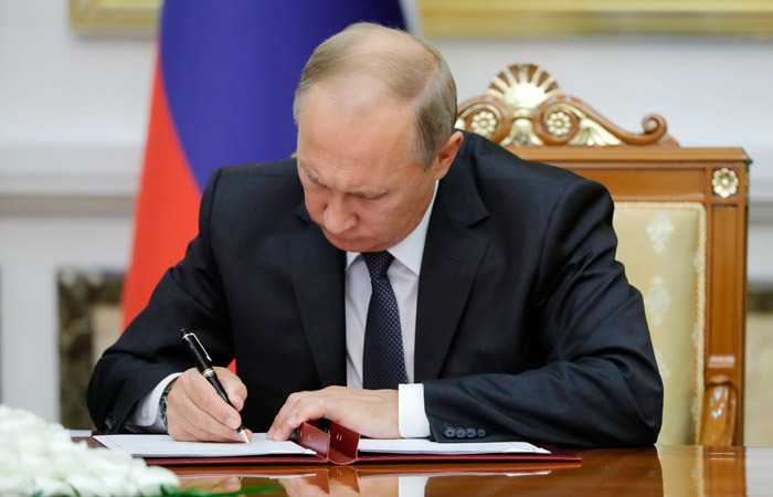 Медведев назвал повышение пенсионного возраста самым трудным решением за 10 лет